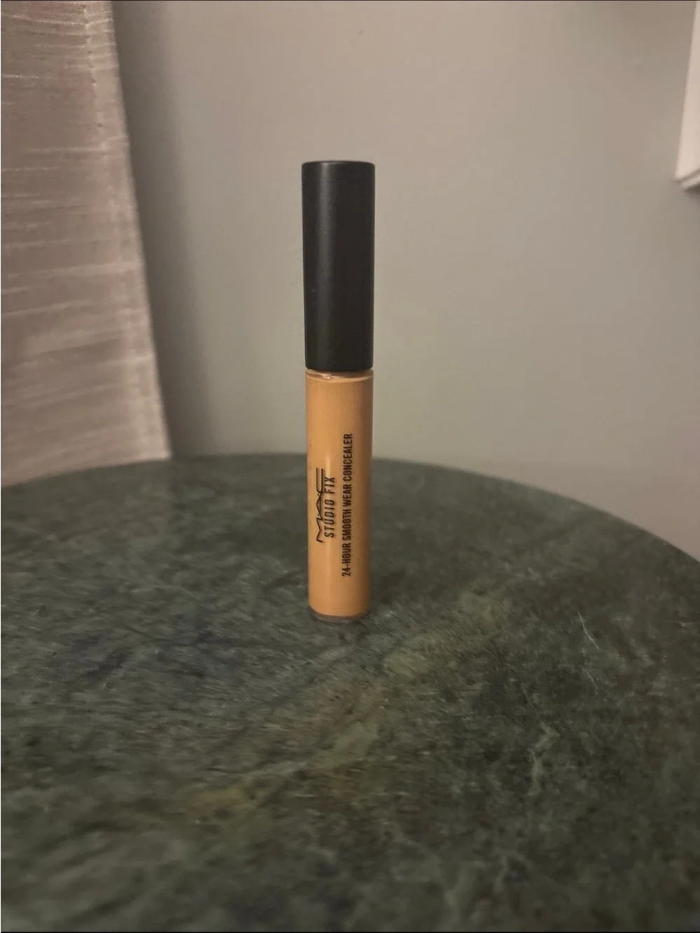 MAC Studio Fix 24-Hour Smooth Wear Concealer NWOB Shade “NC43”